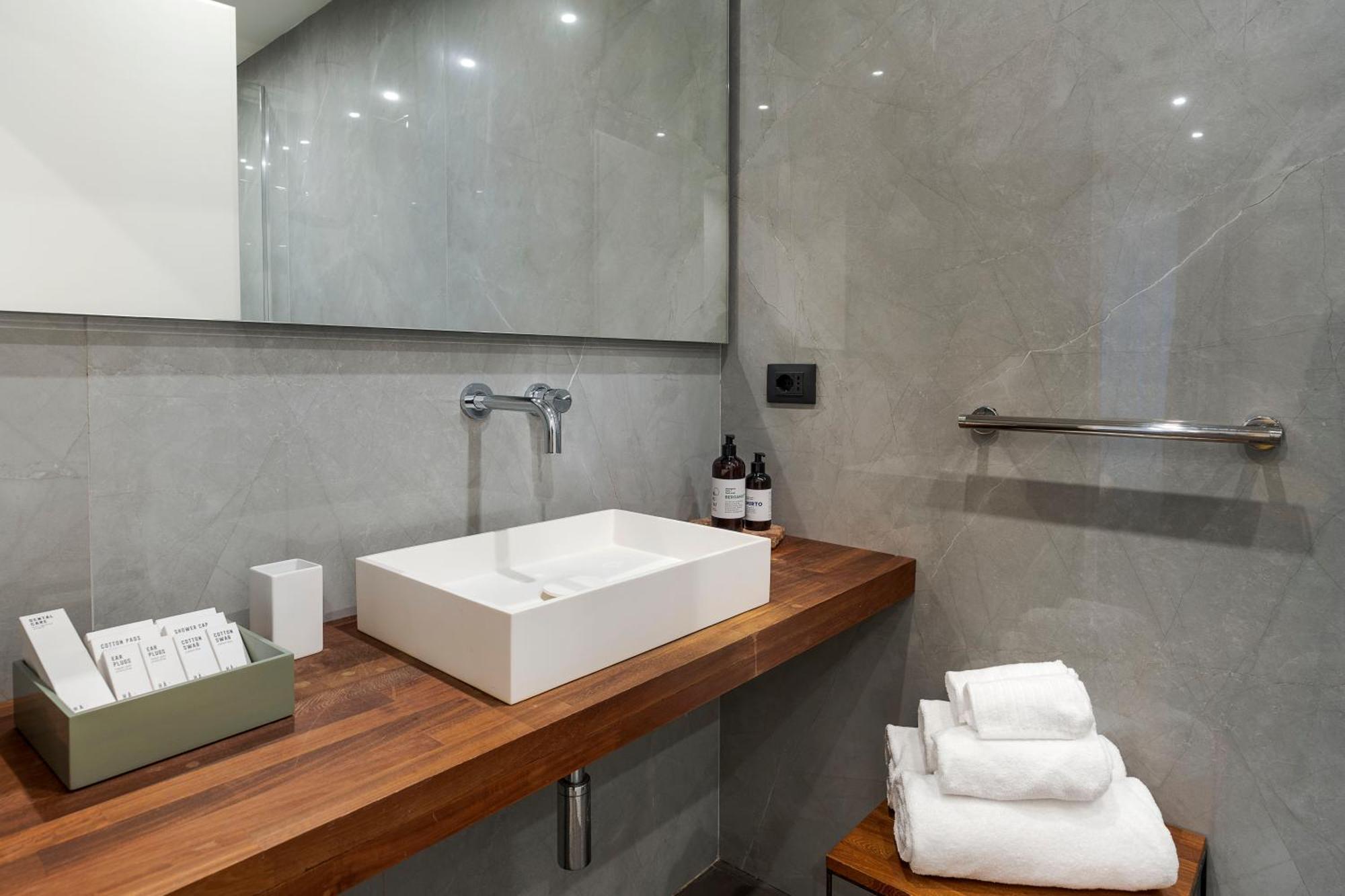 Hotel Habitat Boutique CTA
